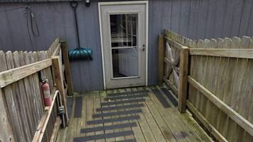 Enceinte de lâhĂ©bergement