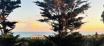 The Bolt Hole Hythe panoramic sea views, parking, garden, 5 min to eurotunnel