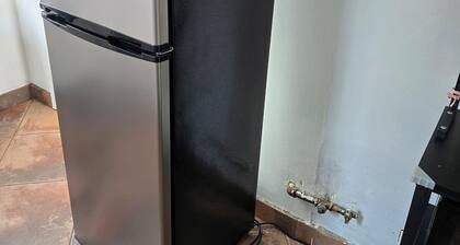 Gorgeous 1-bedroom apartment with AC, WiFi in enjoyable Santa Monica