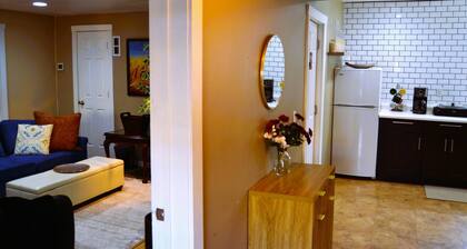 Room-cozy Nest Near UND Campus