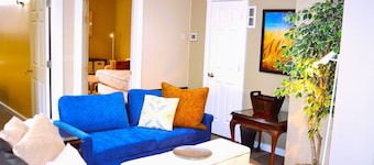 Room-cozy Nest Near UND Campus