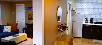 Room-cozy Nest Near UND Campus