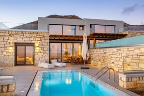 Pool - Anemelia Villas (Karpathos)