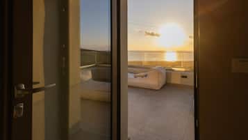 Villa de lujo, vistas al mar | Balcón