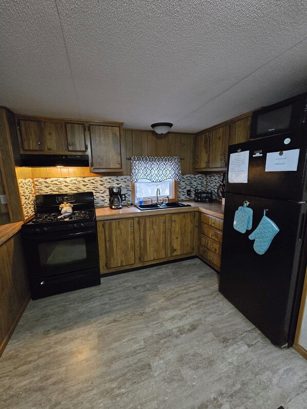 Fridge, microwave, toaster