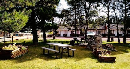 Two Medicine INN