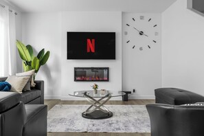 Smart TV, fireplace, computer monitors