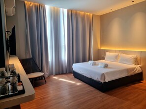 Deluxe Double Room | Iron/ironing board, free WiFi - ROXY HOTEL MALIHAH (Kuching)