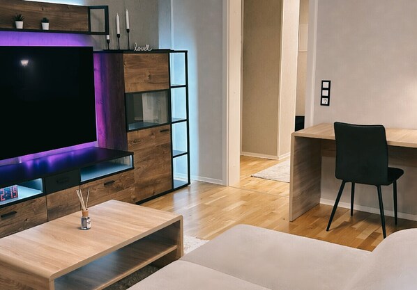 1 slaapkamer, een bureau, gratis wifi, beddengoed
