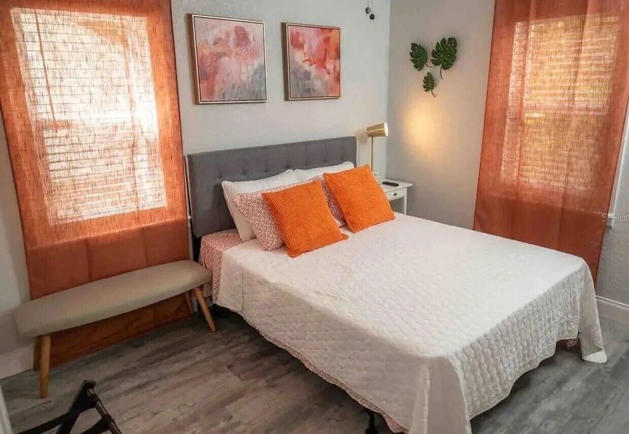 4 makuuhuonetta, ilmainen Wi-Fi, vuodevaatteet, pääsy pyörätuolilla