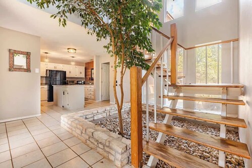 Spacious Home, Friendly Animals, Live Tree Atrium