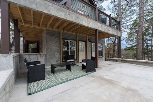 Away in the Woods~ Pinnacle, Wi-Fi