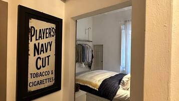 1 chambre, fer et planche Ă  repasser, Wi-Fi, draps fournis