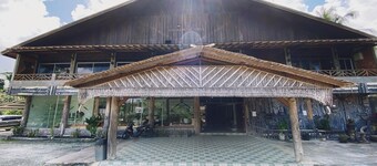 Bujai Mentawai Griya 飯店