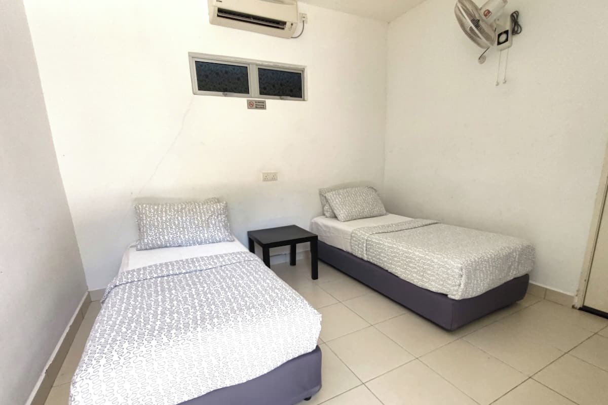 Kamar Deluks, 2 Tempat Tidur Twin | Meja kerja, Wi-Fi gratis, dan seprai linen