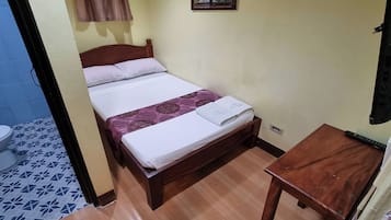 经济客房 | 免费 WiFi、床单
