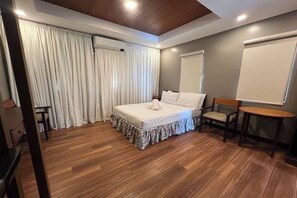 Junior Room | Desk, soundproofing, iron/ironing board, free WiFi - Villa Minerva Eco-Farm Resort near Vigan (Caoayan)