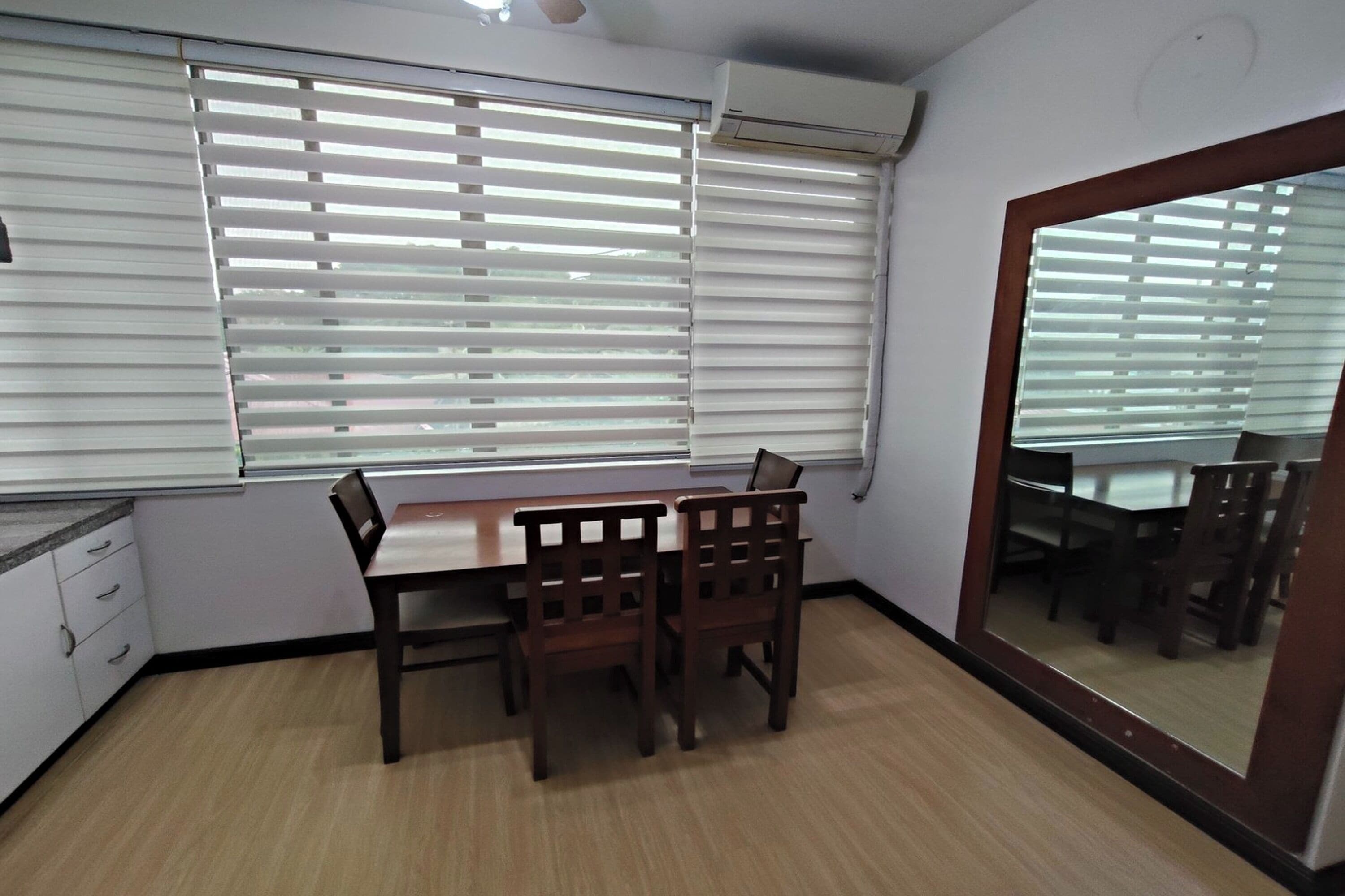 Photo - La Belladoza near NAIA T1 Airport