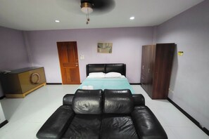 Dobbeltrom – standard | Skrivebord, wi-fi (inkludert) og sengetøy