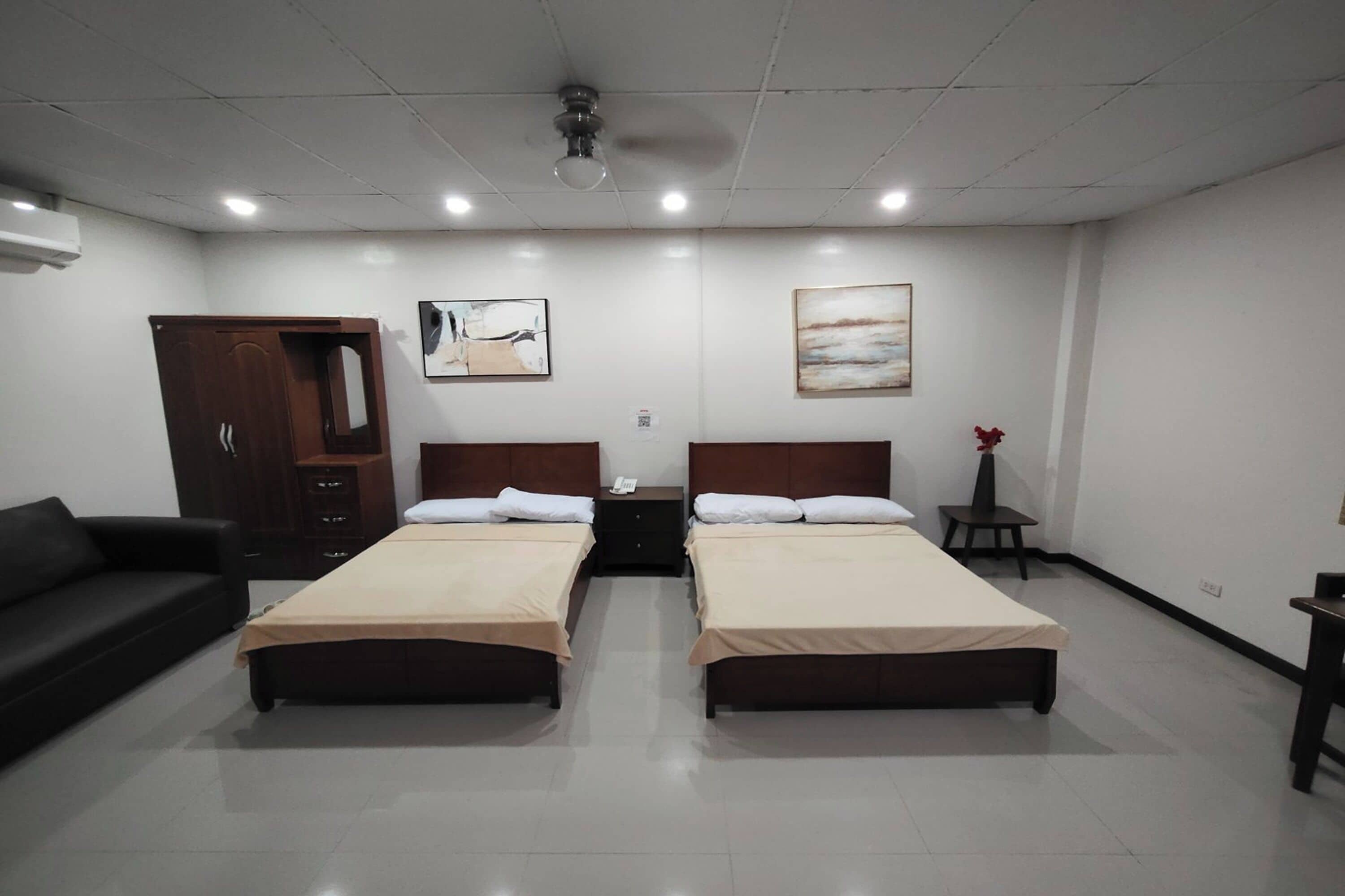 Photo - La Belladoza near NAIA T1 Airport