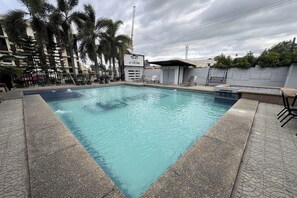 Piscina externa