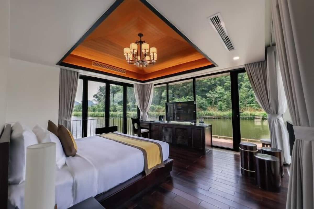 Literie de qualité supérieure, matelas mémoire de forme, minibar