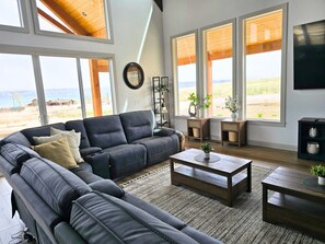 Fernseher, Videospiele, Tischfußball