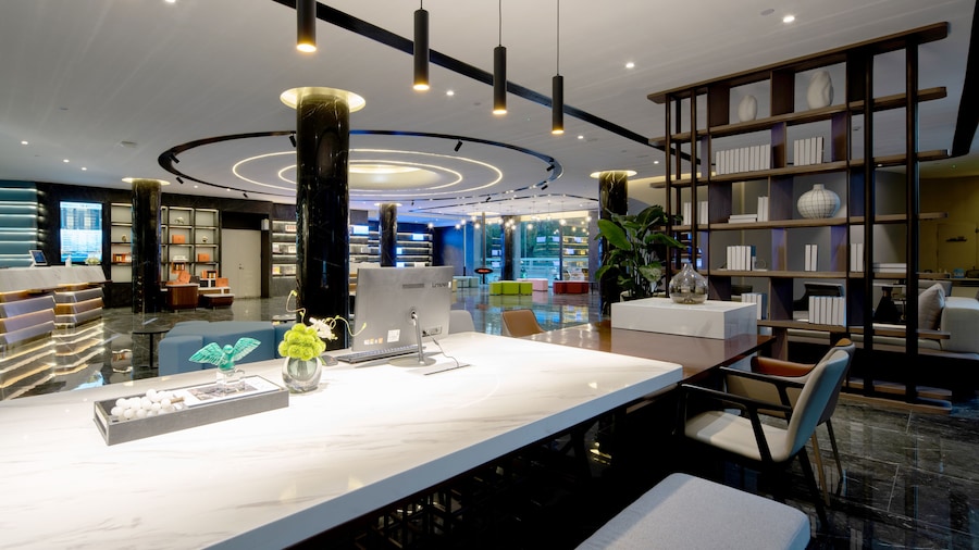 沃德酒店(济南泉城广场大明湖店)