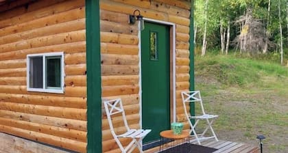 Cozy studio cabin in Wasilla for a peaceful getaway