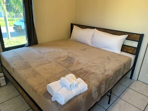 3 chambres, bureau, fer et planche à repasser, Wi-Fi gratuit