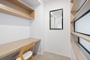 Interior - Citystyle Exec 1Brm with Balcony Apartments (Belconnen)
