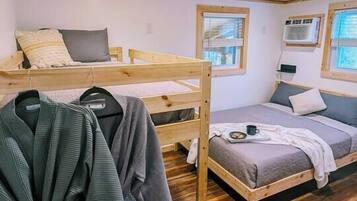 1 bedroom, internet
