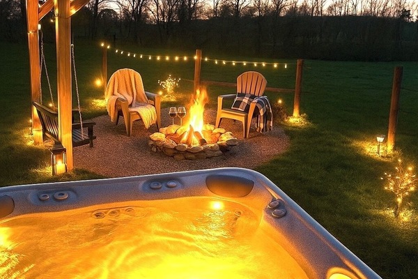 Outdoor spa tub