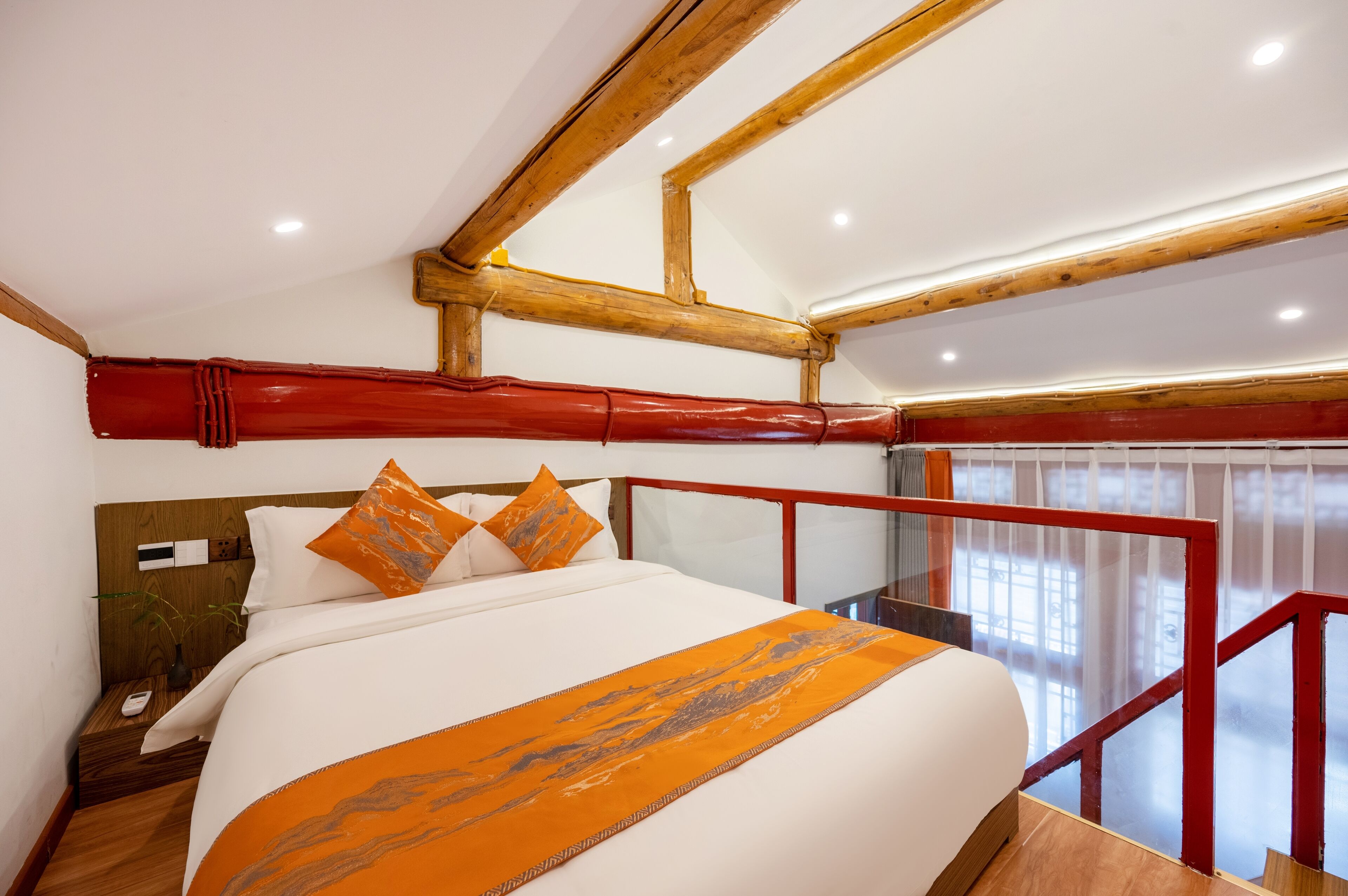 Quarto família | Edredons de pluma, camas com colchões de espuma com sistema de memória