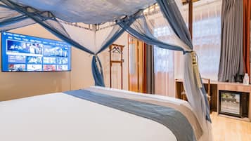 家庭套房, 2 間臥室, 庭園景 | 羽絨被、記憶棉床墊、免費 Wi-Fi、床單