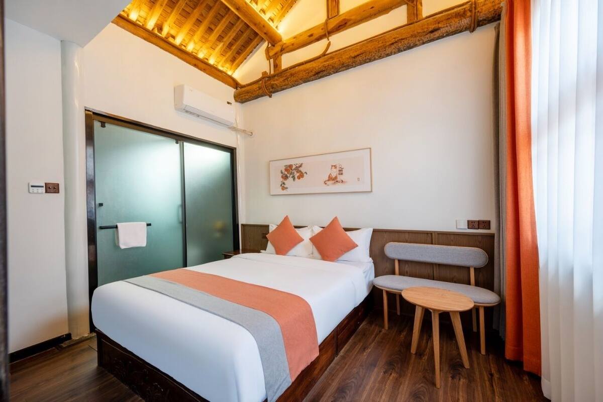 Couette en duvet d'oie, matelas mémoire de forme, Wi-Fi gratuit