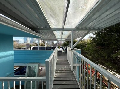 Blue Vintage Villa Near Skytrain at 61st & Cambie
