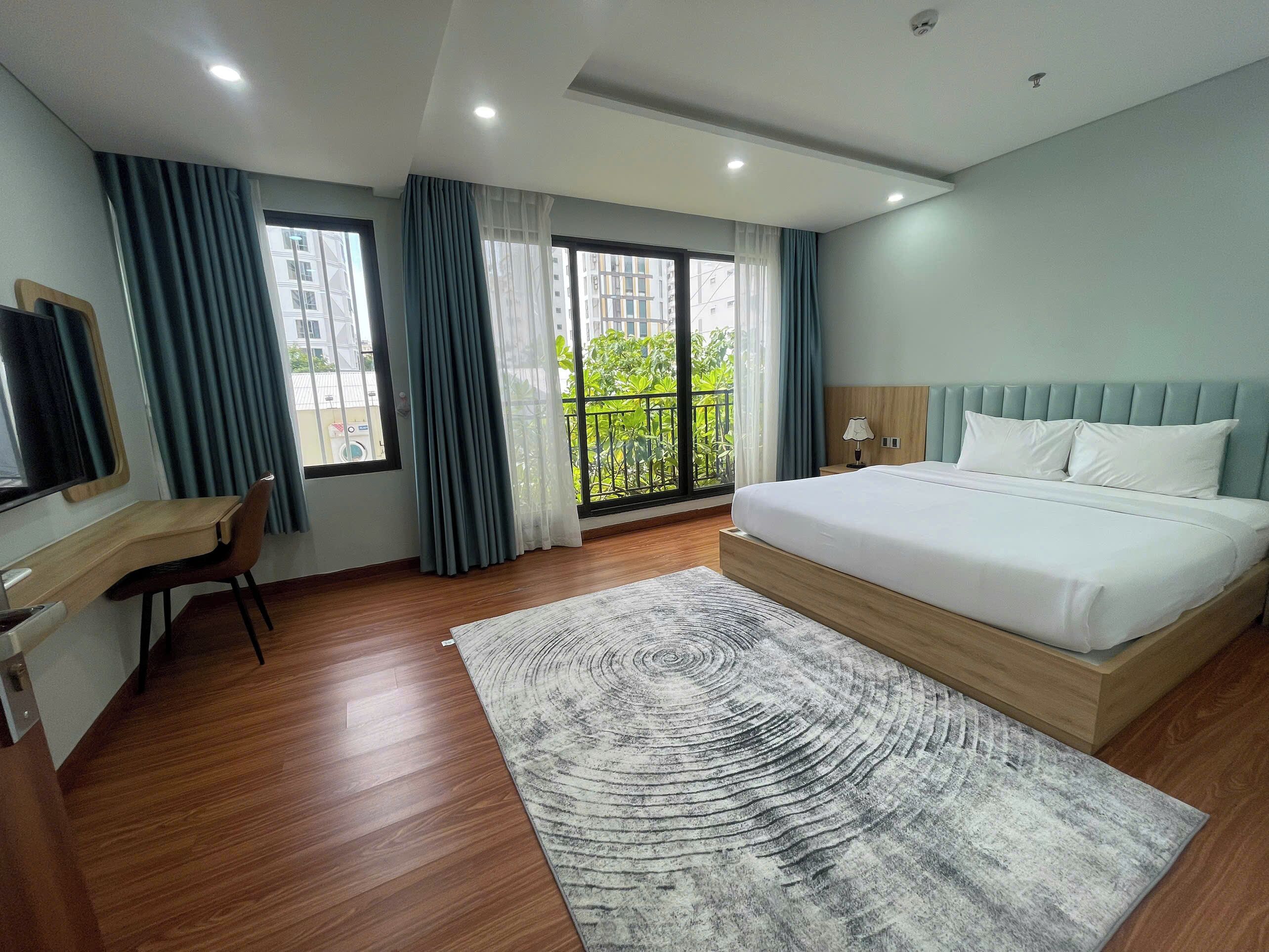 Departamento, 1 habitación, vista a la ciudad | Cortinas blackout y ropa de cama 