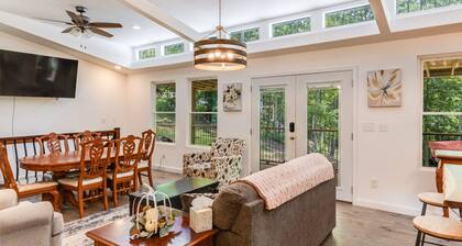 Blue Haven | Pet-Friendly Norris Lake Lakefront Retreat | Sleeps 15