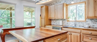 Blue Haven | Pet-Friendly Norris Lake Lakefront Retreat | Sleeps 15