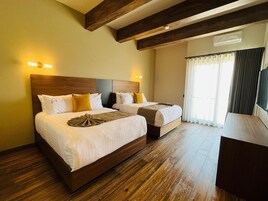 Caja de seguridad en la habitación y cortinas blackout 