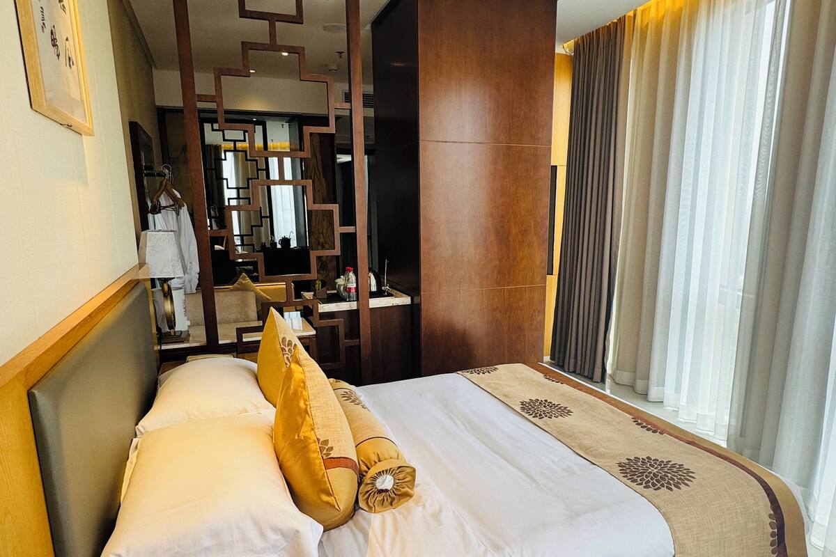Economy Single Room