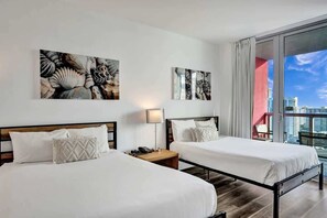 5 Schlafzimmer, Bügeleisen/Bügelbrett, WLAN, Bettwäsche