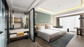 Twin Room | In-room safe, iron/ironing board, free WiFi
