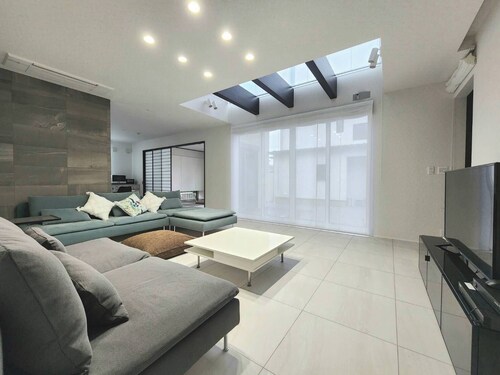 Newly opened】 Model house specification super mansion LDK36 tatami mats, can accommodate up to 10 people BBQ, 3 parking spaces COSTCO 1 bathroom, 1 shower room, 1 toilet, 2 toilets