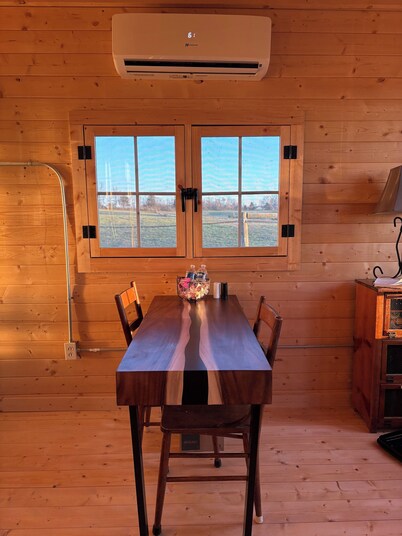 Shawnee Wine Trail Farm Stay