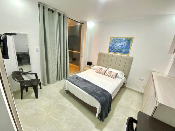 5 chambres, Wi-Fi gratuit, draps fournis