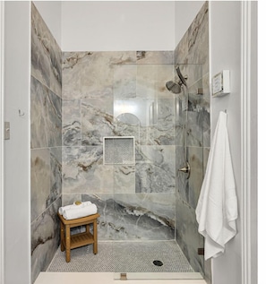 Hair dryer, towels