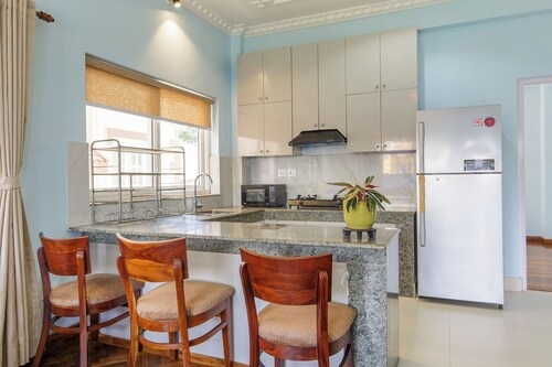 Spacious 3-bedroom apartment with AC,, with excellent view of swoyambhu stupa