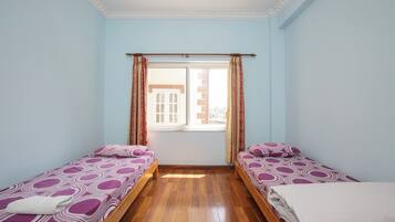 3 bedrooms, WiFi, bed sheets